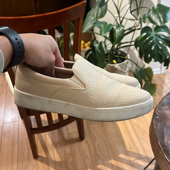 Slip on Shoes - Picture 5 of 5